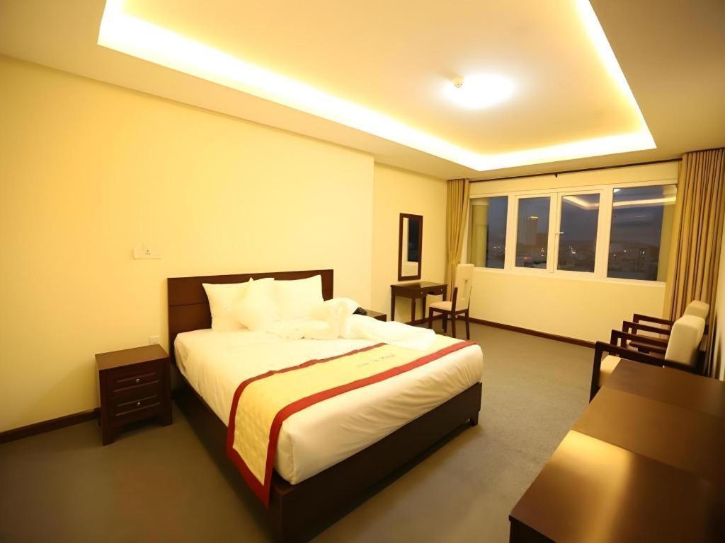 Tien Sa Hotel Da Nang Exterior photo