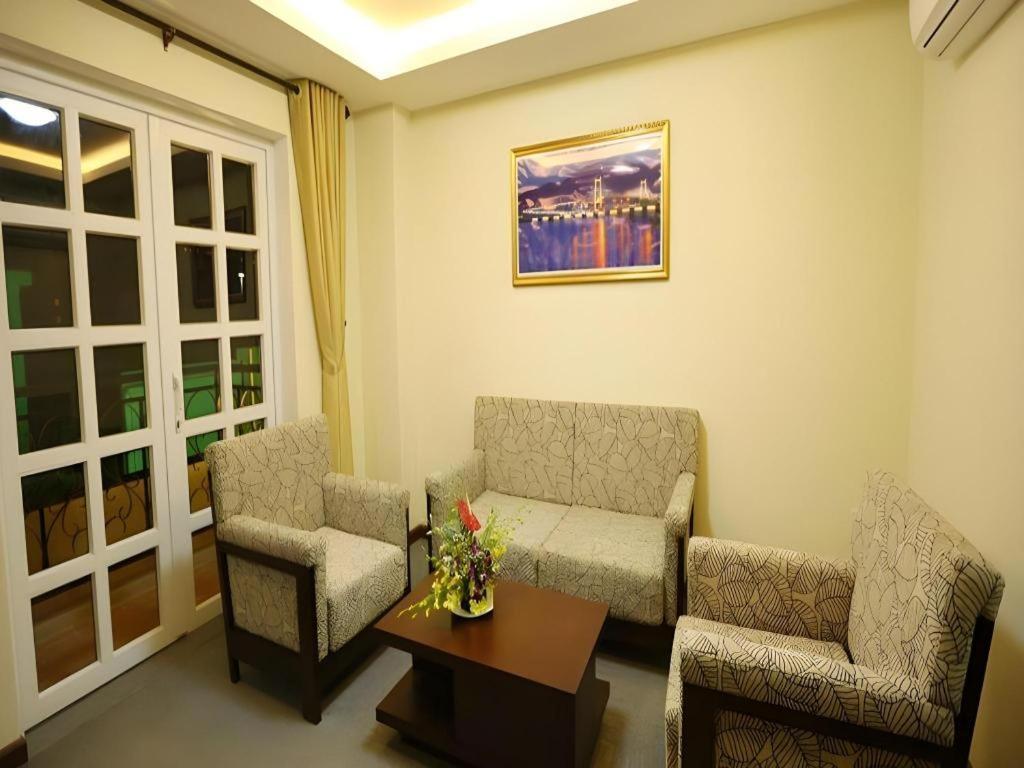 Tien Sa Hotel Da Nang Exterior photo