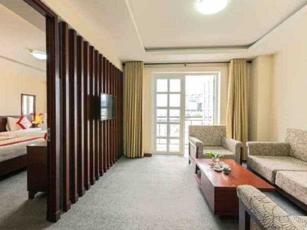 Tien Sa Hotel Da Nang Exterior photo
